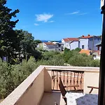 Sovlja Bay Apartment Tribunj (Sibenik-Knin)