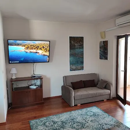 Sovlja Bay Tribunj (Sibenik-Knin)